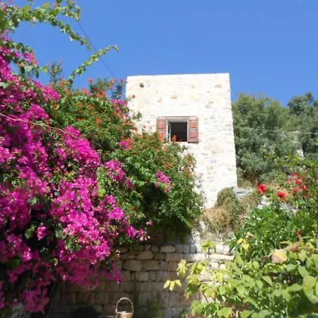 Elpiniki Tilos Вилла Megalon Chorion (Tilos)