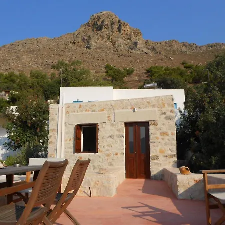 Villa Elpiniki Tilos Megálon Choríon