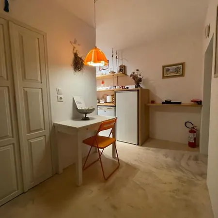 Elpiniki Tilos *