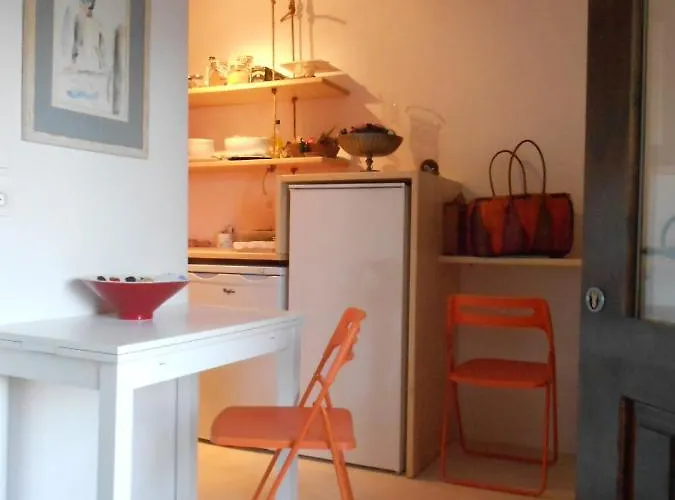 빌라 Elpiniki Tilos *