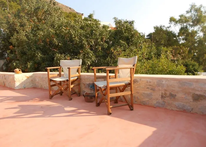 빌라 Elpiniki Tilos