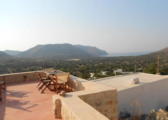 Elpiniki Tilos * Megálon Choríon