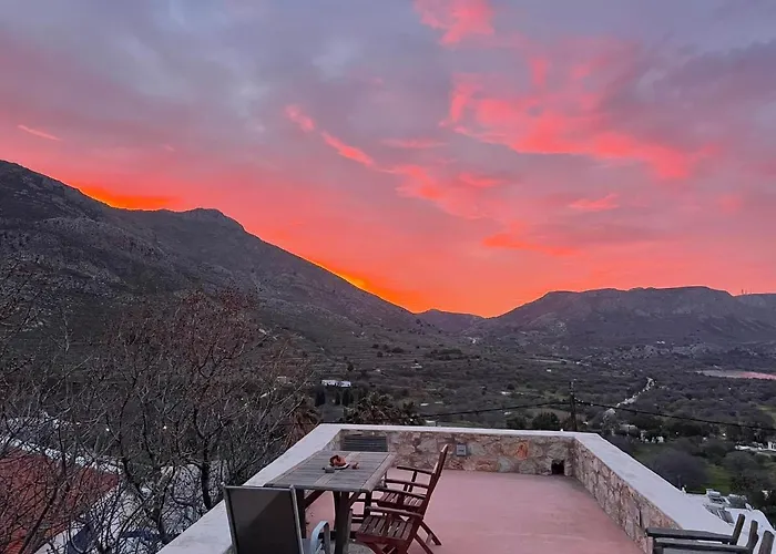 빌라 Elpiniki Tilos