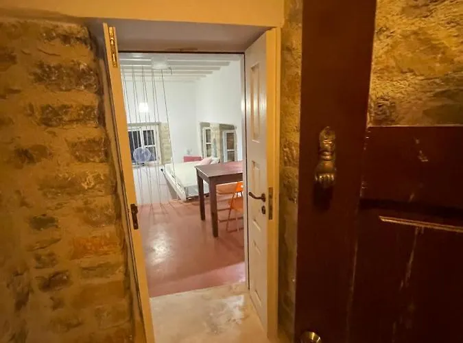 빌라 Elpiniki Tilos