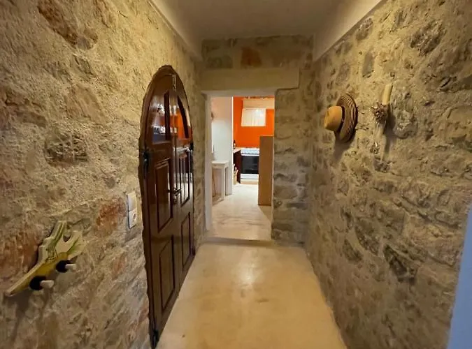 빌라 Elpiniki Tilos