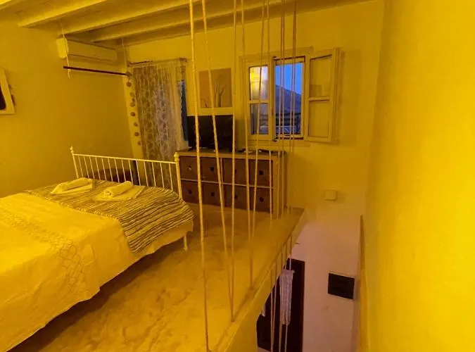 Elpiniki Tilos Megálon Choríon