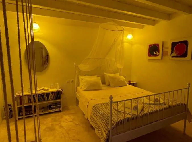 Elpiniki Tilos * Megálon Choríon